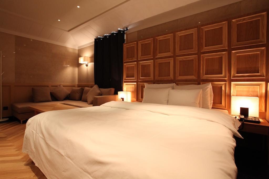Hotel Star 2*